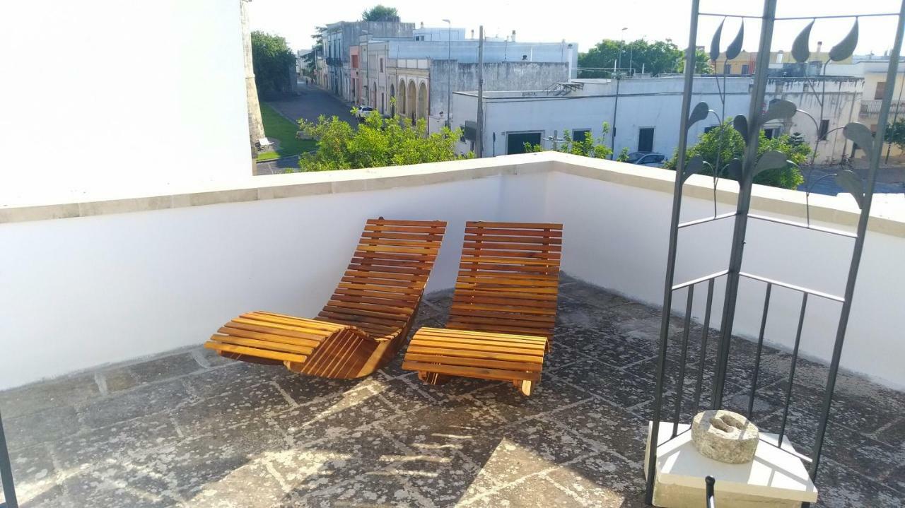 דירות Palmariggi La Terrazza Sul Castello מראה חיצוני תמונה