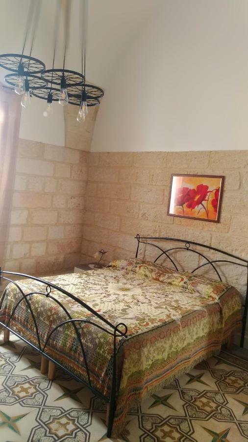 דירות Palmariggi La Terrazza Sul Castello מראה חיצוני תמונה